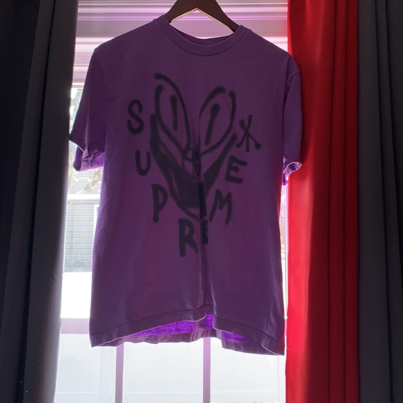 Supreme Smiley tee. - Picture 2 of 2